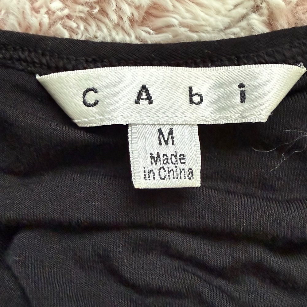 CAbi Lattice 2-piece set, a sheer, V-neck, cap-sleeve overblouse, floral Sz. M - Picture 2 of 4
